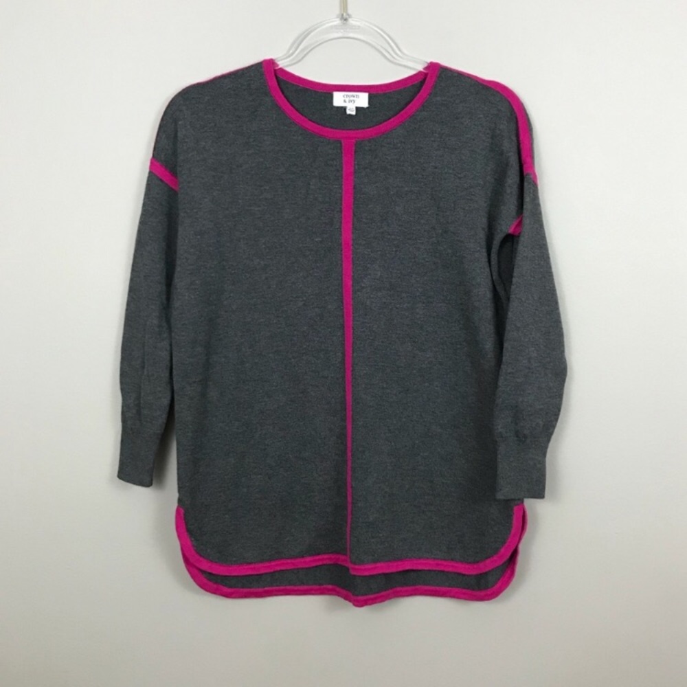 Crown & Ivy sweater